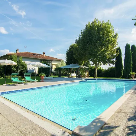 Belvilla By Oyo Loggia *